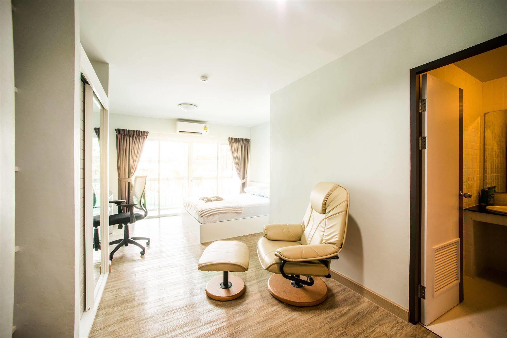 Vanilla Residencia Chiangmai Chiang Mai Exterior foto