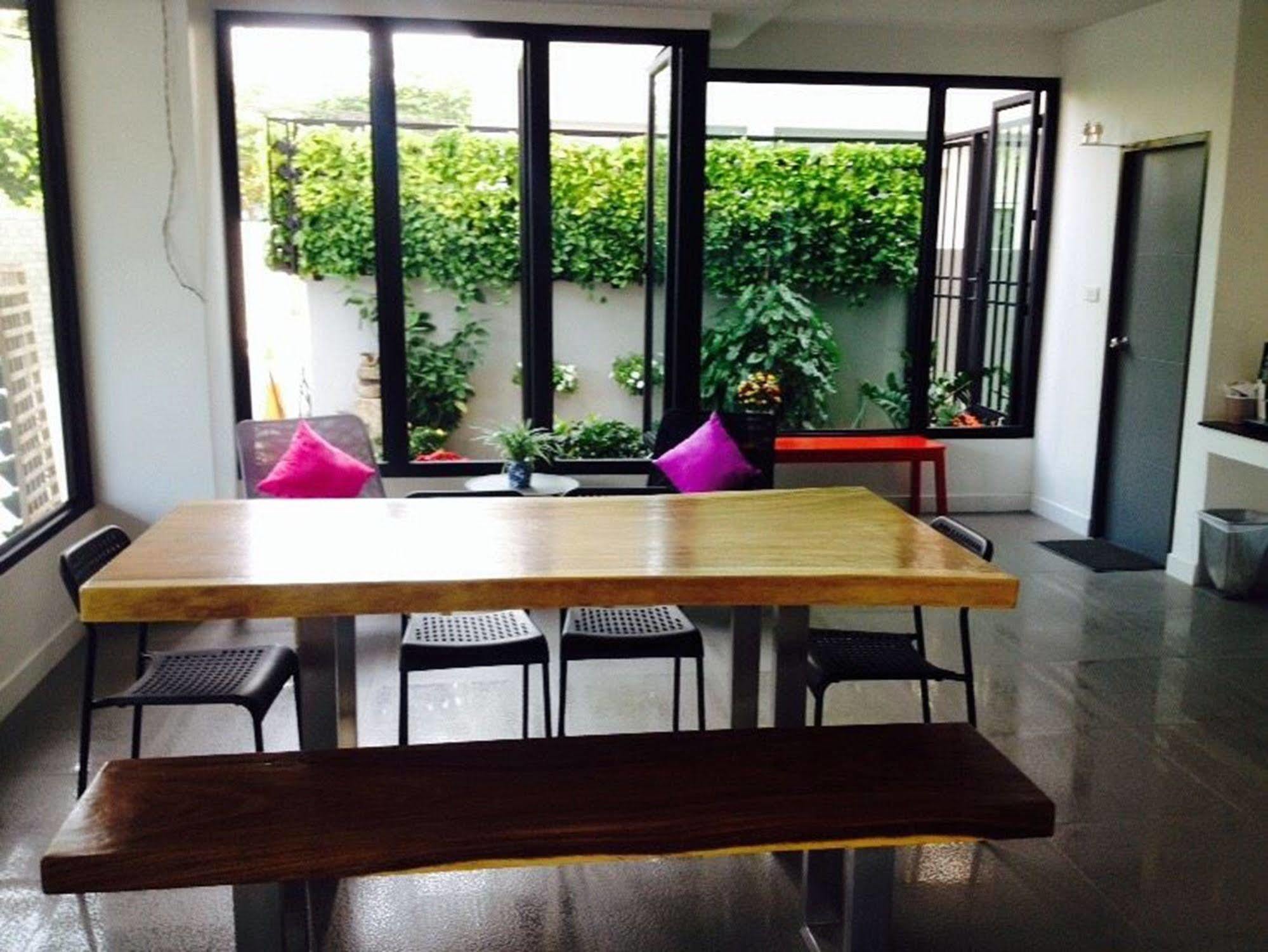 Vanilla Residencia Chiangmai Chiang Mai Exterior foto
